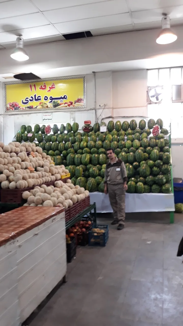 بازار میوه و تره‌بار قصر - تصویر 3