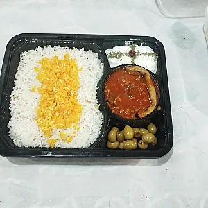 کترینگ ماه بانو