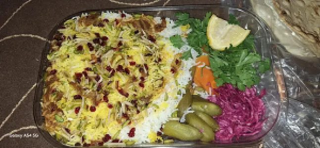 کترینگ خورشید