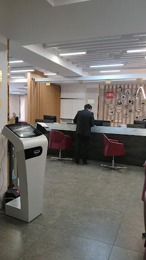 (مرکز پاتوبیولوژی) آزمایشگاه دانش۱