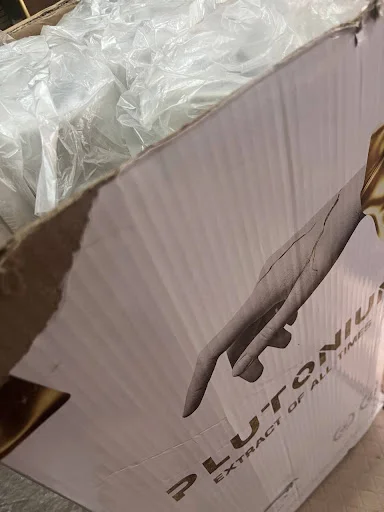 آراز دکوری - پخش کاغذ دیواری و پارکت - کاغذ دیواری و پارکت در تبریز