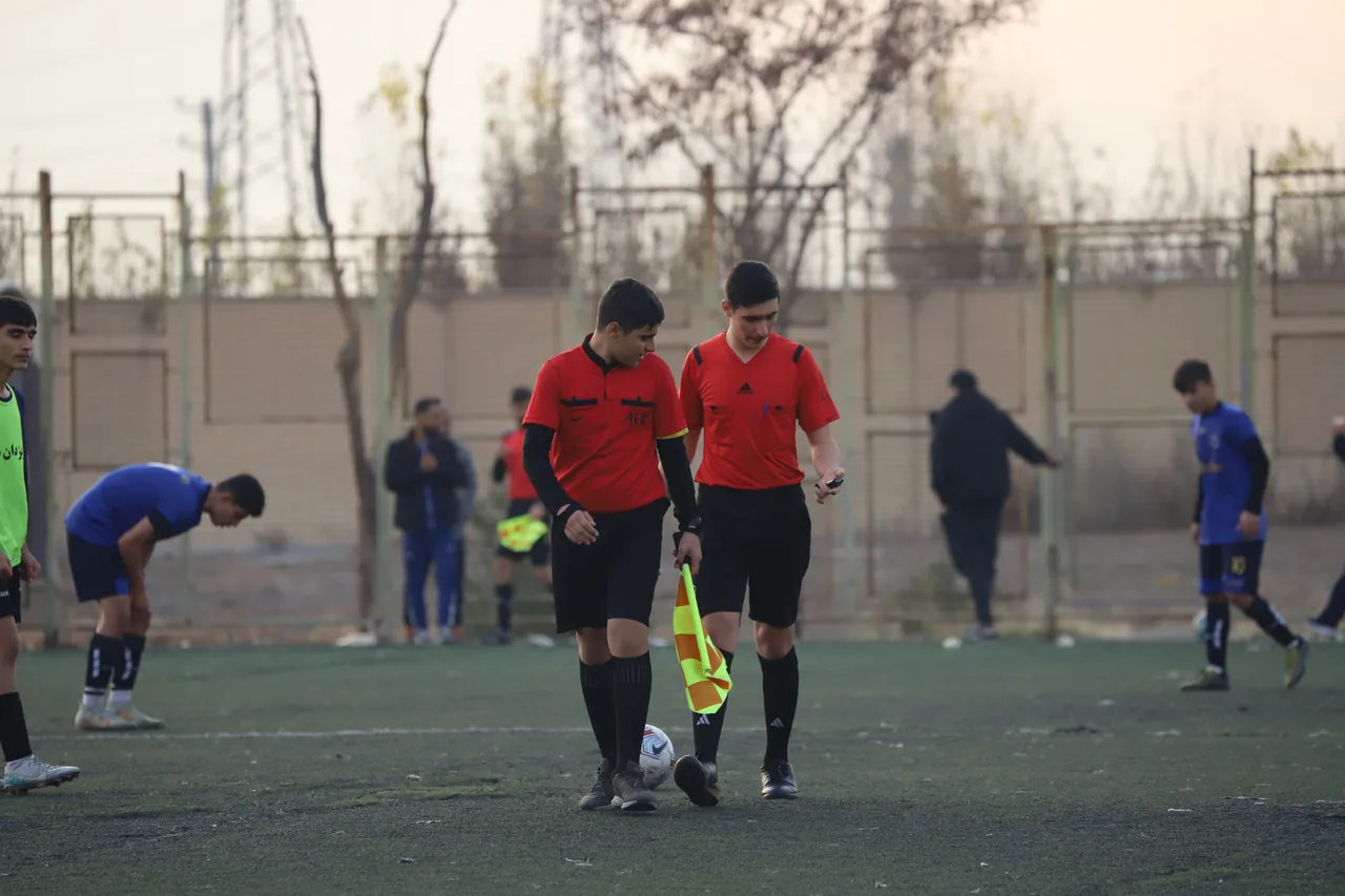 ورزشگاه طالقانی - تصویر 4