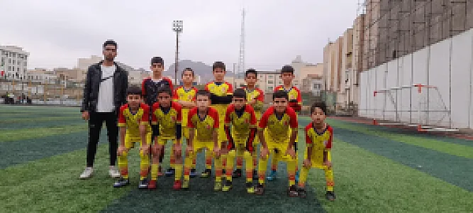 زمین فوتبال شهید نباتی