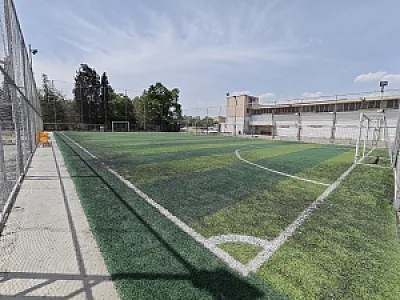 زمین چمن مصنوعی پایانه غرب