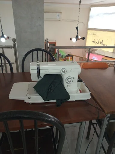 آموزشگاه خیاطی و مجتمع آموزشی میخک