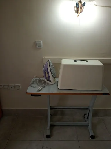 آموزشگاه خیاطی و مجتمع آموزشی میخک