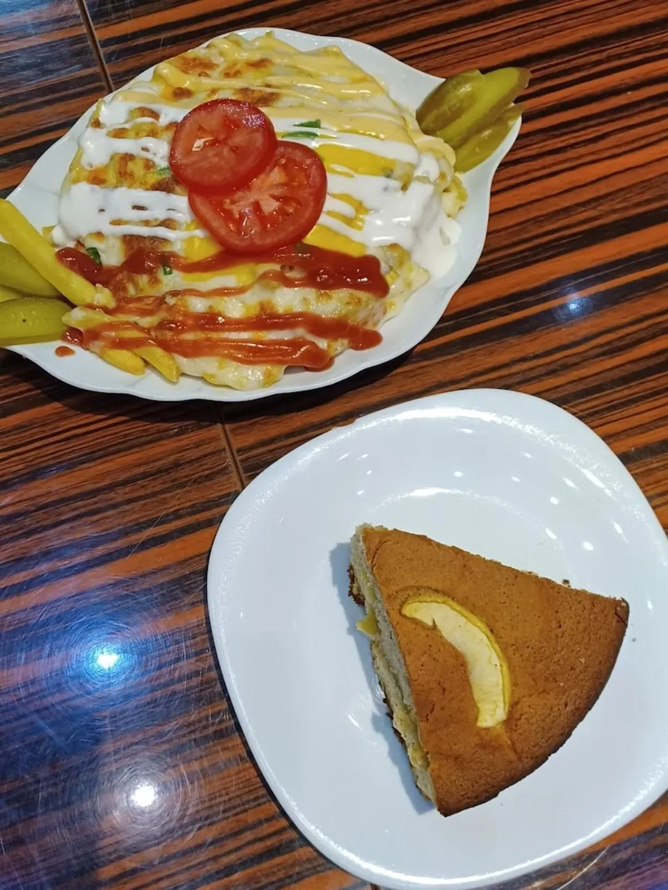 کافه تاتلی - تصویر 2