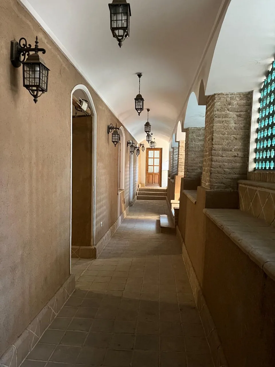هتل سنتی اسفنجان (خانه تاریخی طاهریان) - تصویر 5
