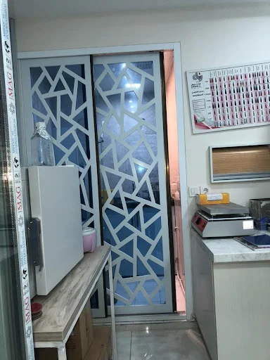 آزمایشگاه تشخیص طبی و ژنتیک پزشکی برتر