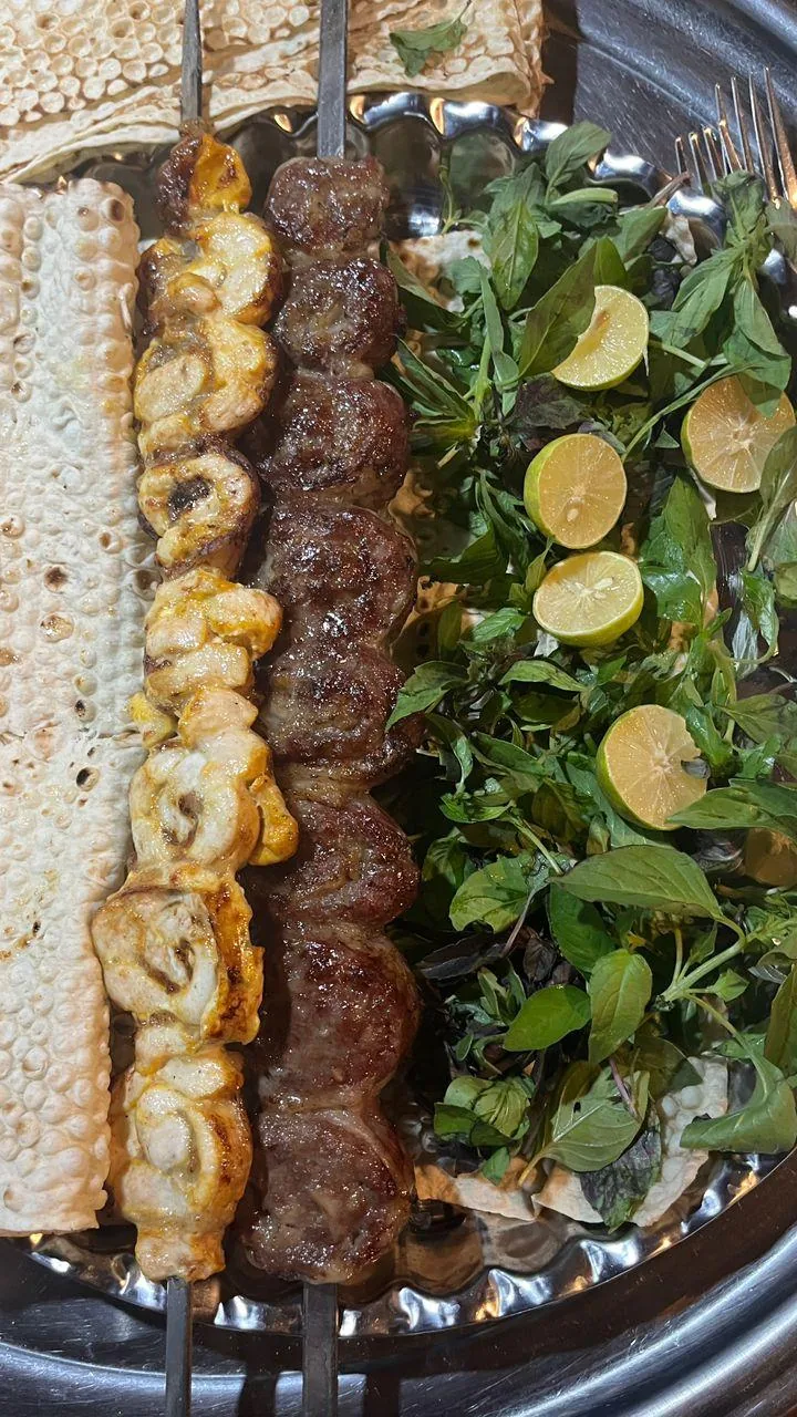 سفره خانه سنتی آب انبار پاچنار - تصویر 4