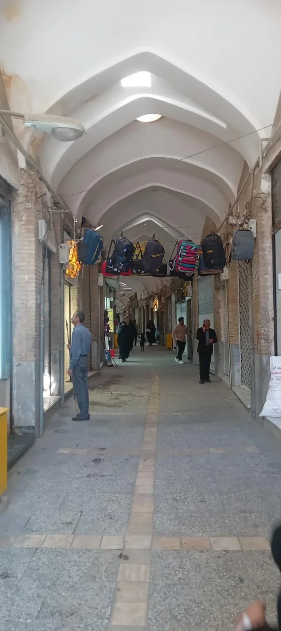 بازاربالا بزرگ سمنان - تصویر 2