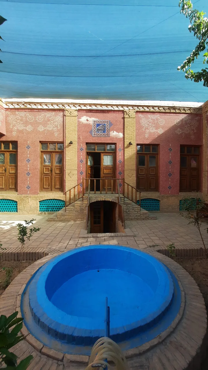 کافه نوجوان - تصویر 6