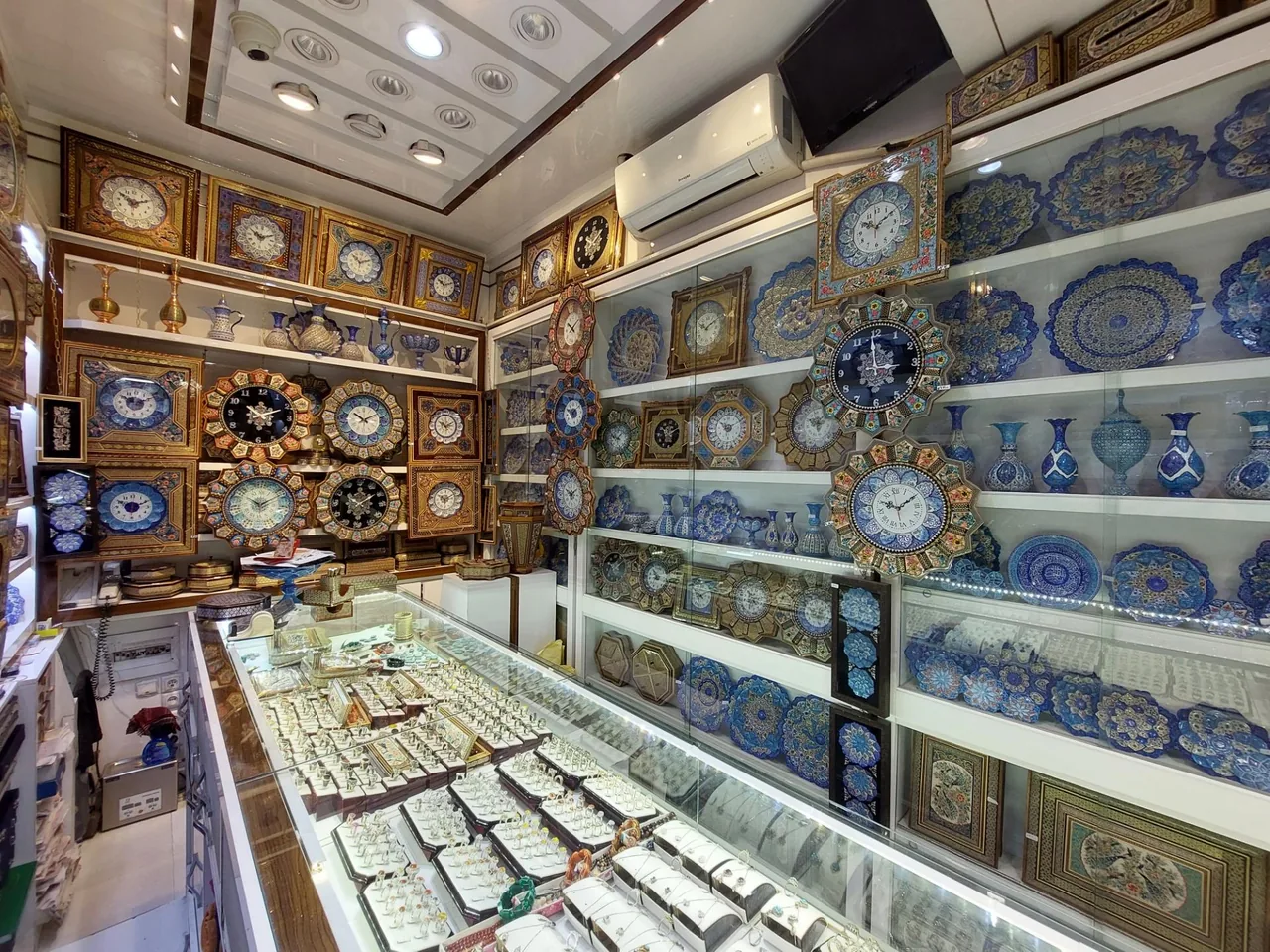 گالری محسنیان