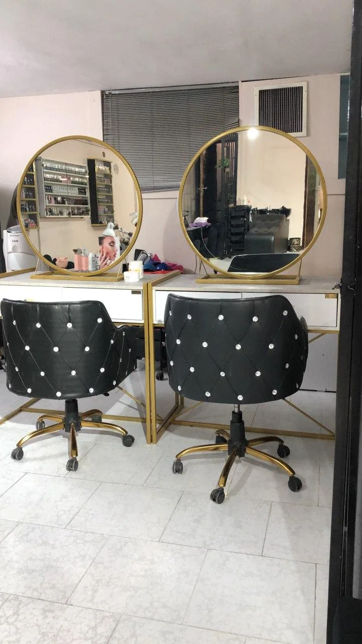سالن زیبایی سیسترلی