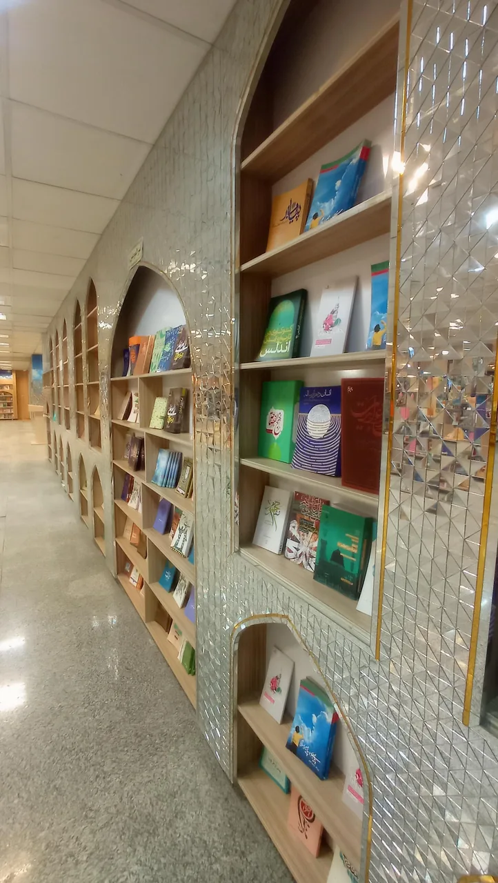 پاتوق کتاب - تصویر 4