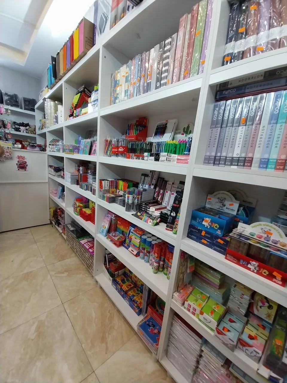 فروشگاه آنلاین کتاب بیست بوک - تصویر 4