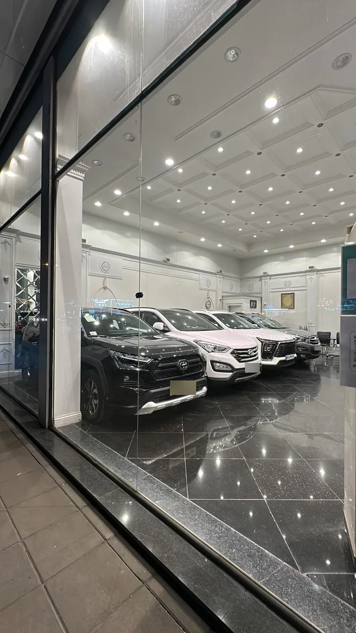 نمایشگاه اتومبیل عطائی - تصویر 2