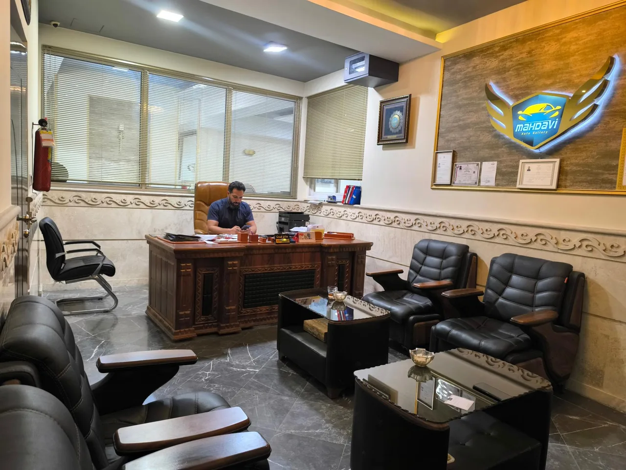 نمایشگاه اتومبیل مهدوی - تصویر 3