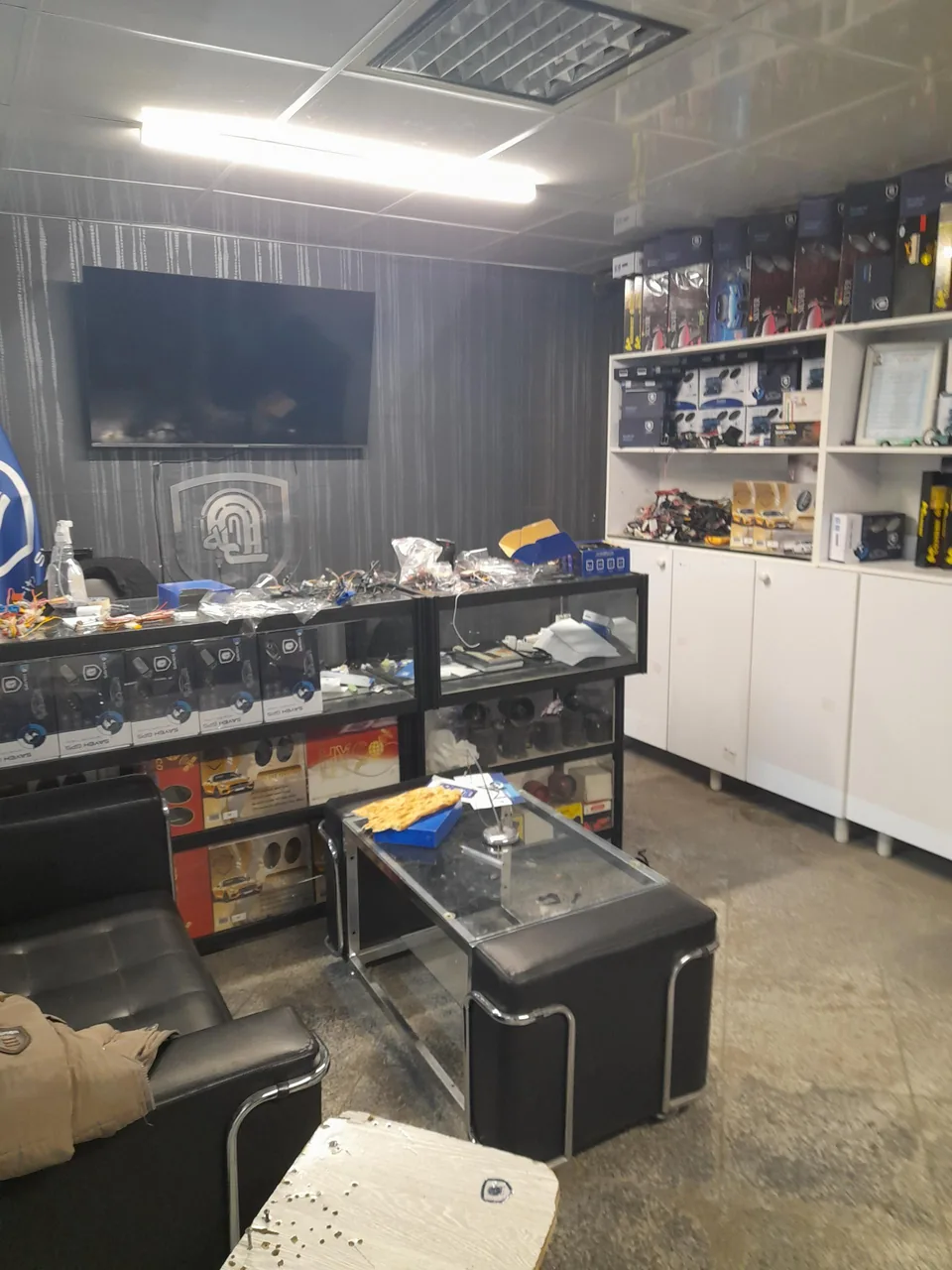 نمایندگی ردیاب خودرو سایه کد1032 - تصویر 3