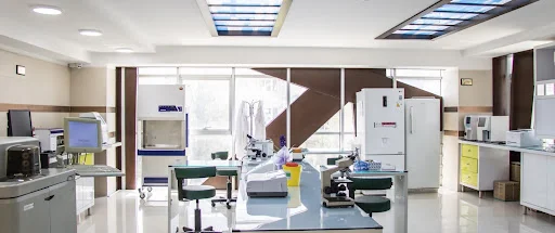 آزمایشگاه طبی آذرآبادگان تبریز