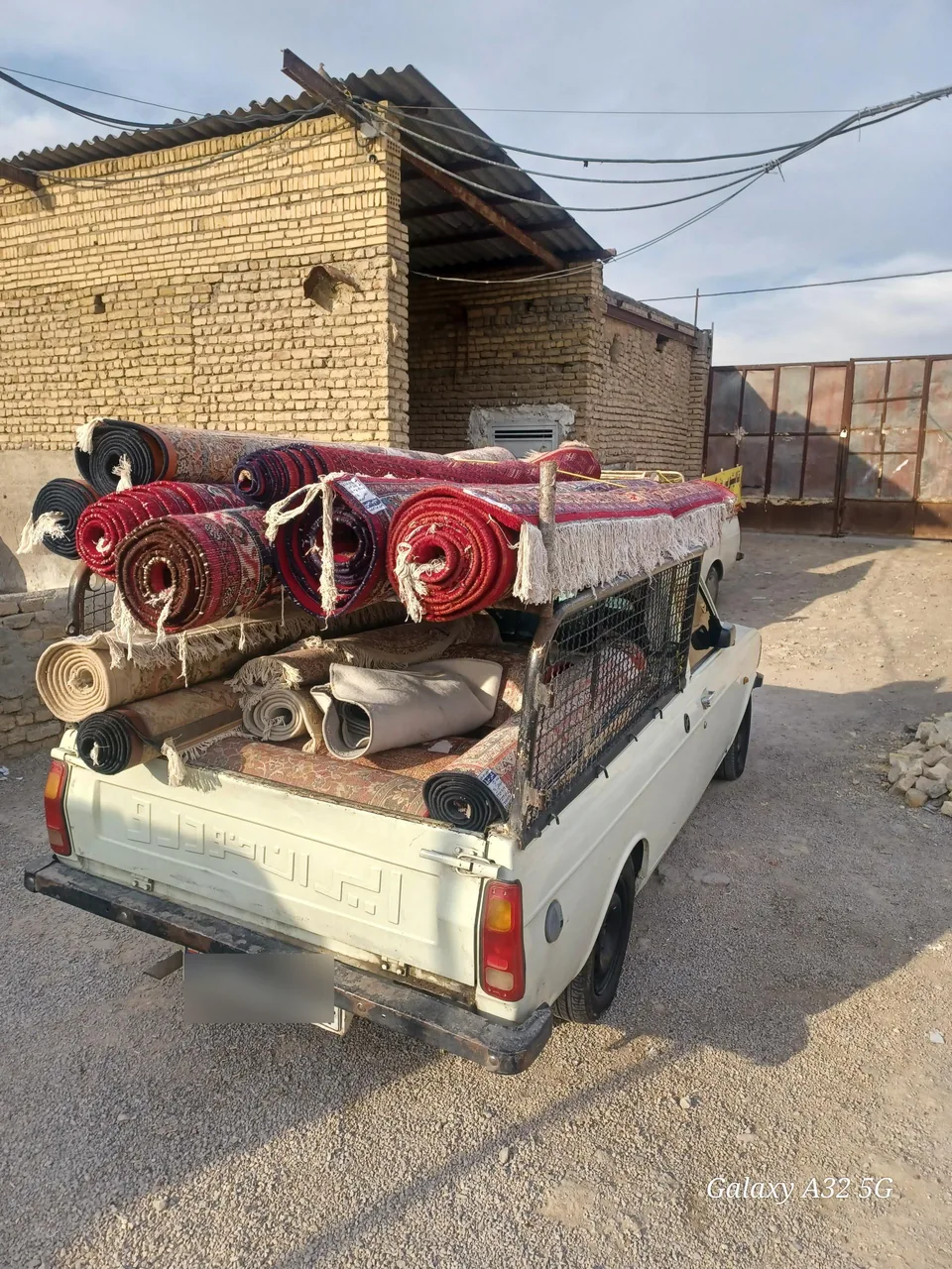 کارخانه قالیشویی و مبل شویی نگین شرق - تصویر 2