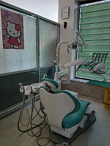 دندانپزشکی غدیر