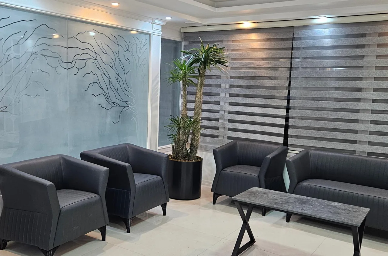مطب دندانپزشکی دکتر نجارکار - تصویر 3
