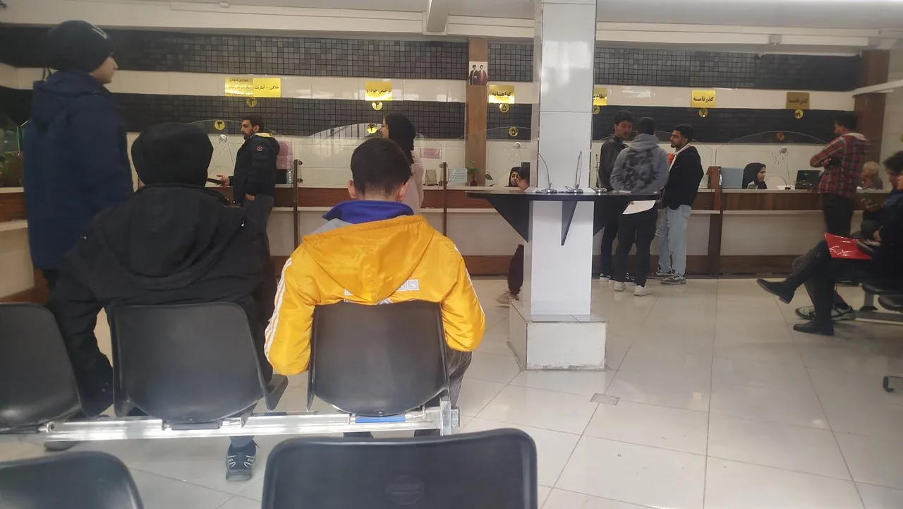 پلیس + 10 - تصویر 4