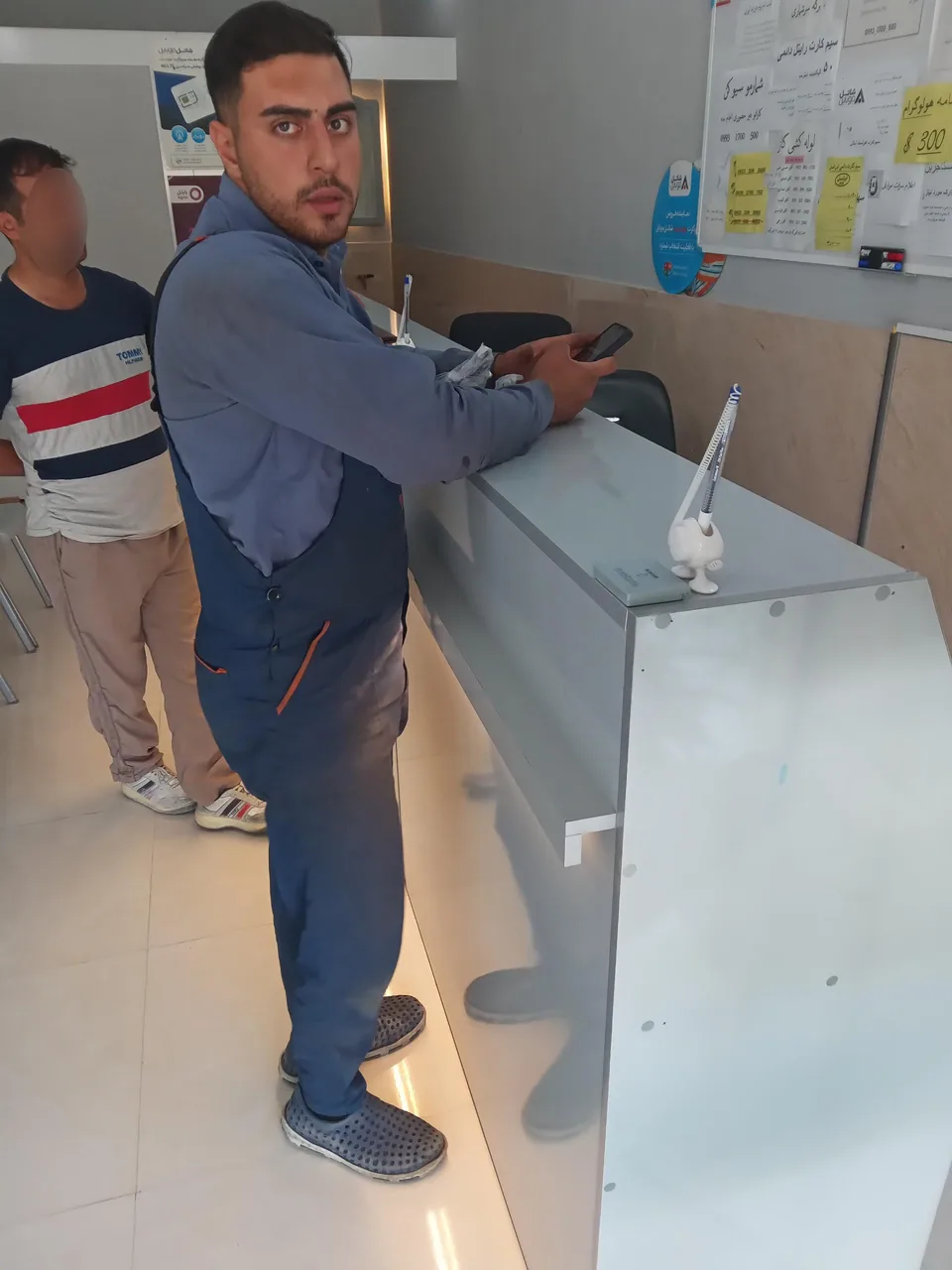 امور مشترکین و دفتر پیشخوان خدمات دولت - تصویر 2