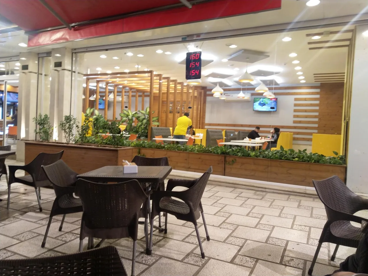 فست فود کندل - تصویر 3