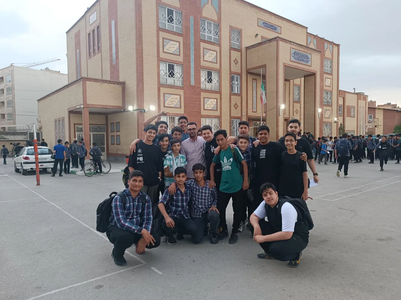 دبیرستان دولتی پسرانه متوسطه اول جلیل مرشدیان - تصویر 3