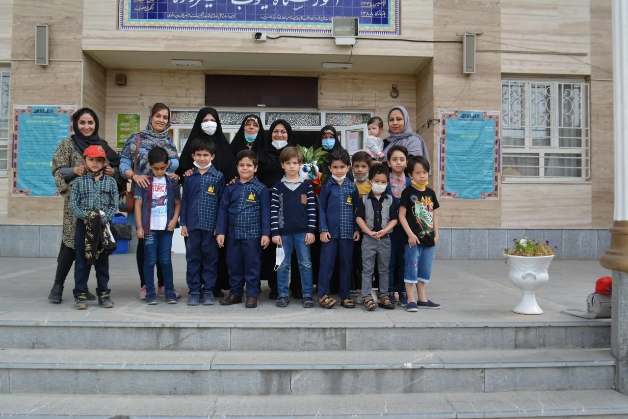 دبستان هیات امنایی ایوب نصیرزاده - تصویر 3