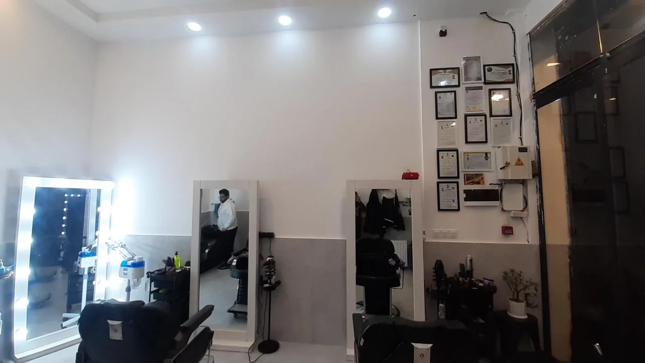 آرایشگاه مردانه کوروش vip - تصویر 4