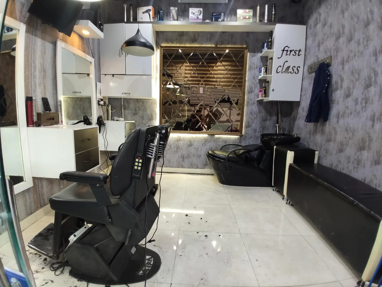 آرایشکده فرست کلاس - تصویر 2