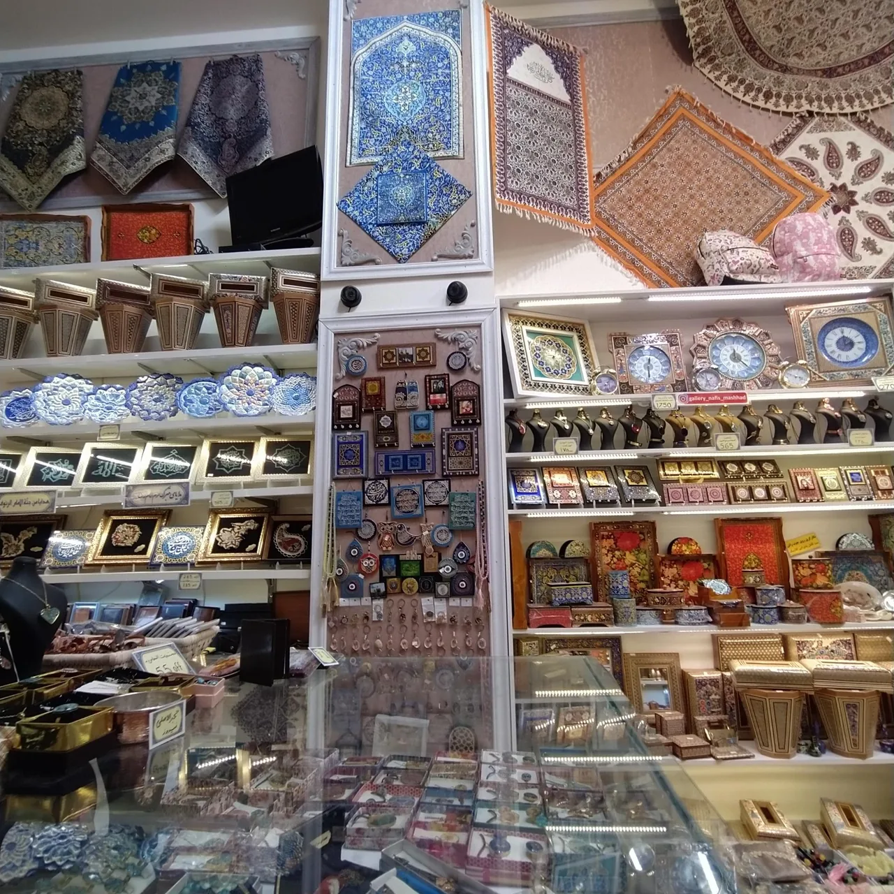 فروشگاه صنایع دستی نفیس مشهد - تصویر 3