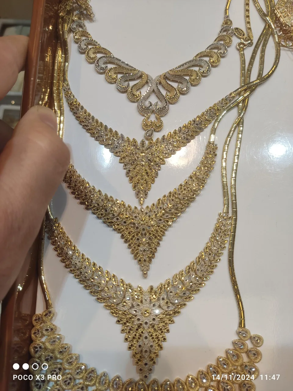 طلاجات شکوهی - تصویر 2