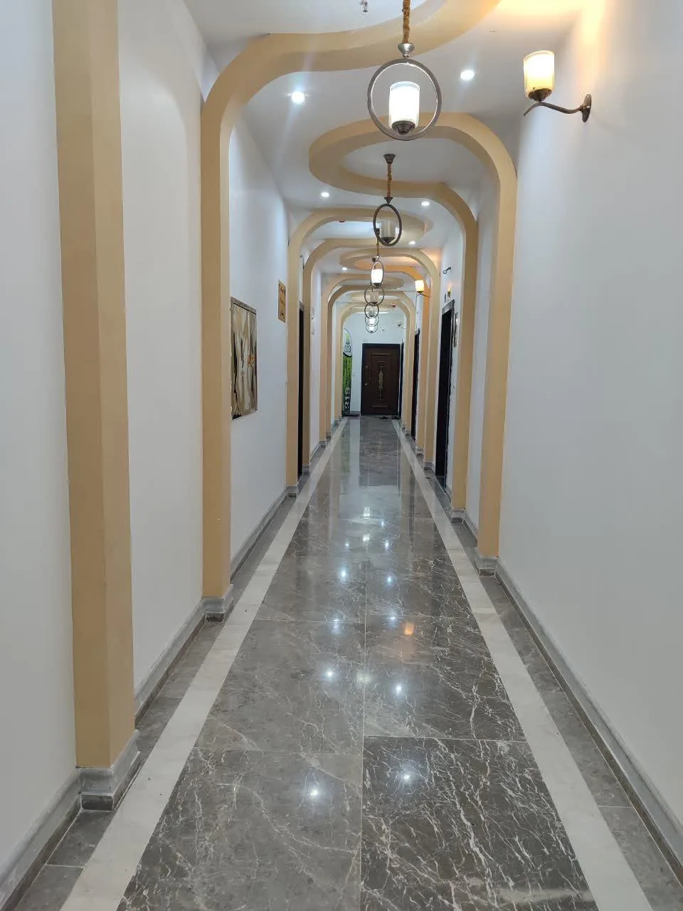 مشاوره مالی روشنفکران - تصویر 2