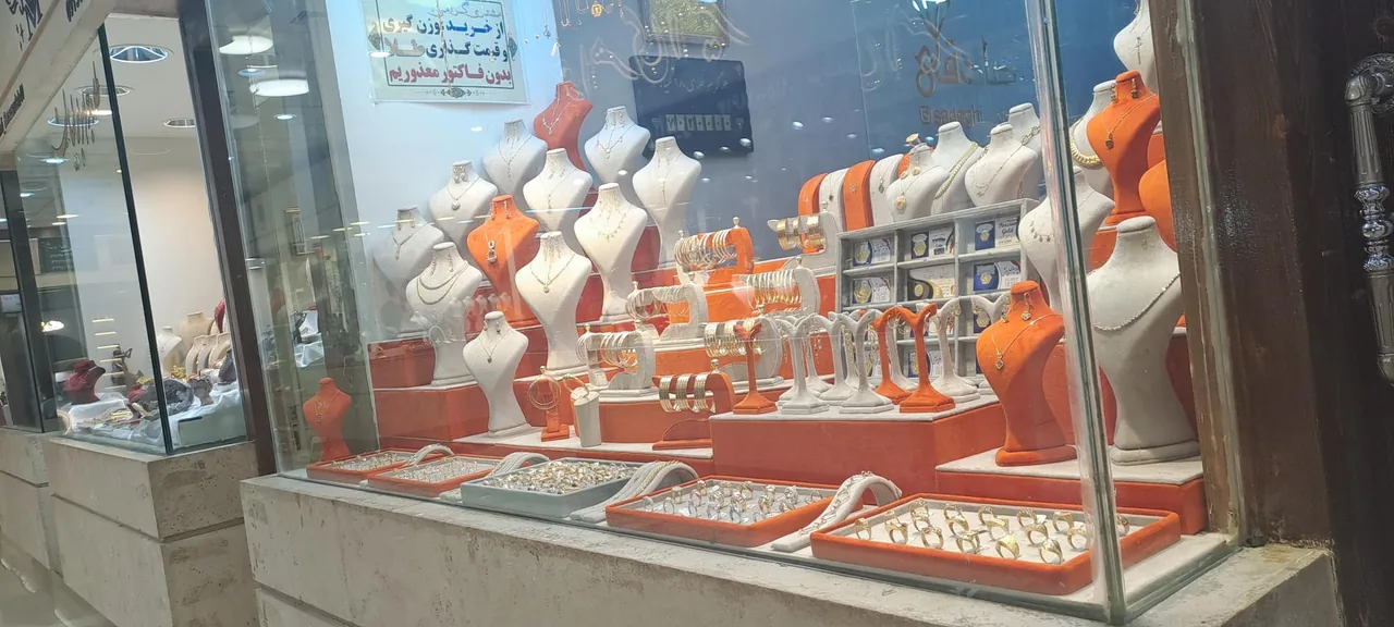 طلاجات صادقی - تصویر 5