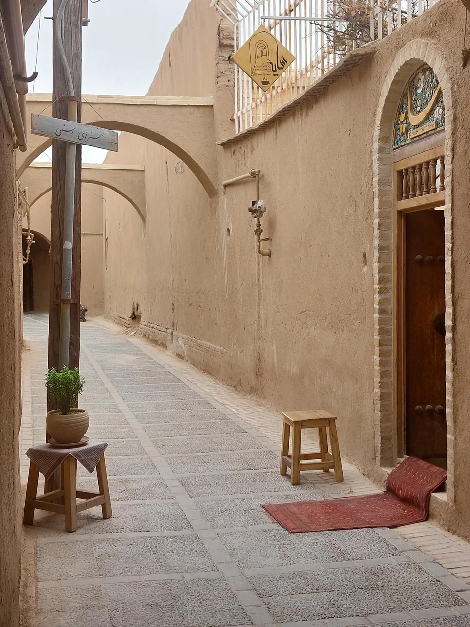 کافه گالری سایه