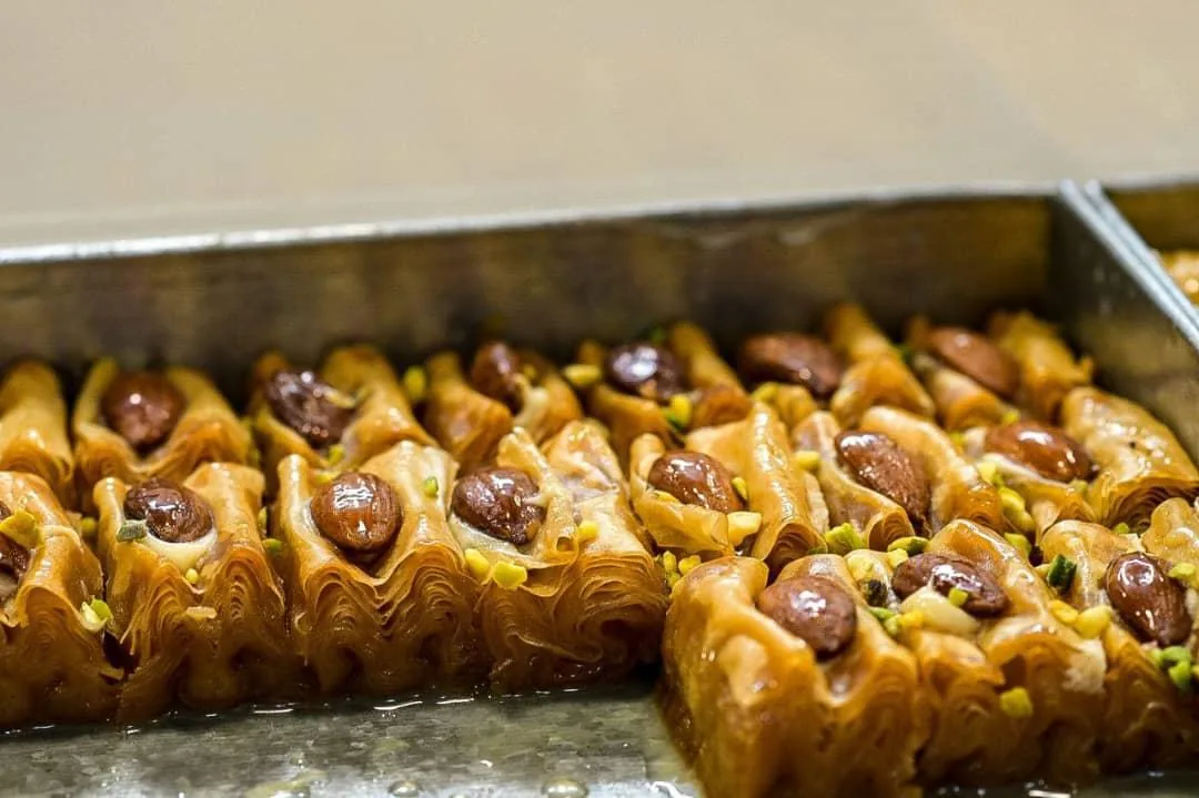 بستنی سنتی رز تبریز - تصویر 5