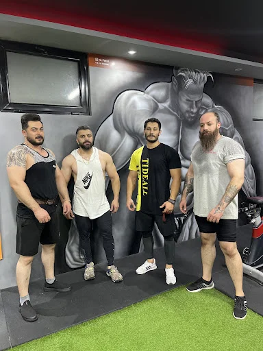 باشگاه بدنسازی ارک