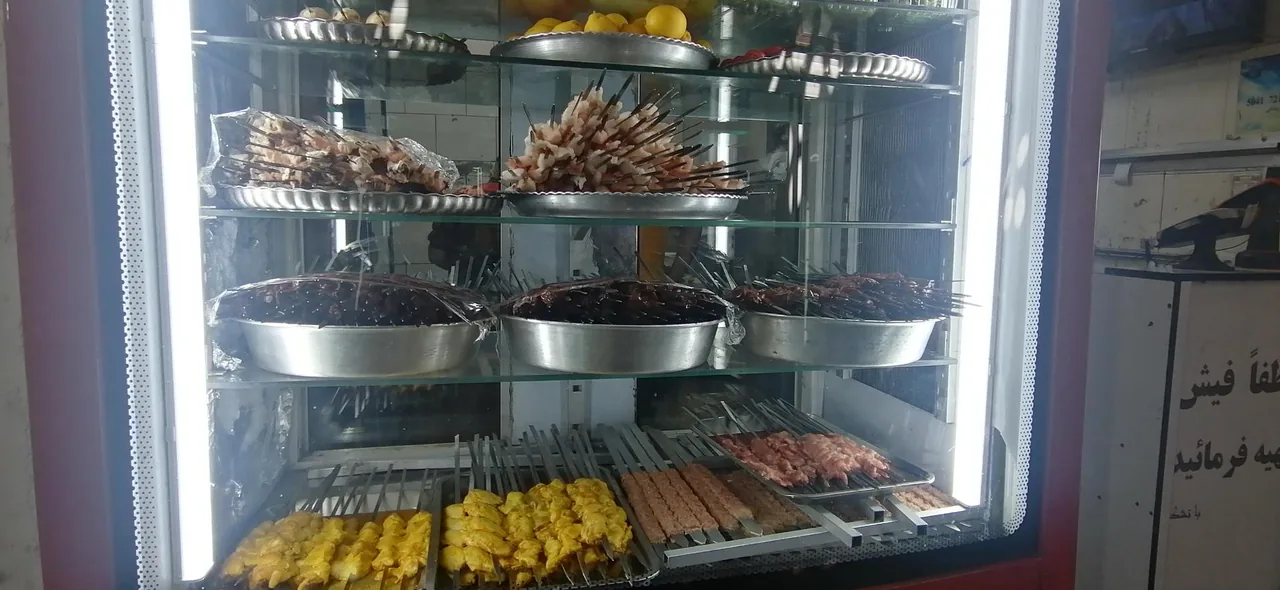 کبابی دهقان - تصویر 3