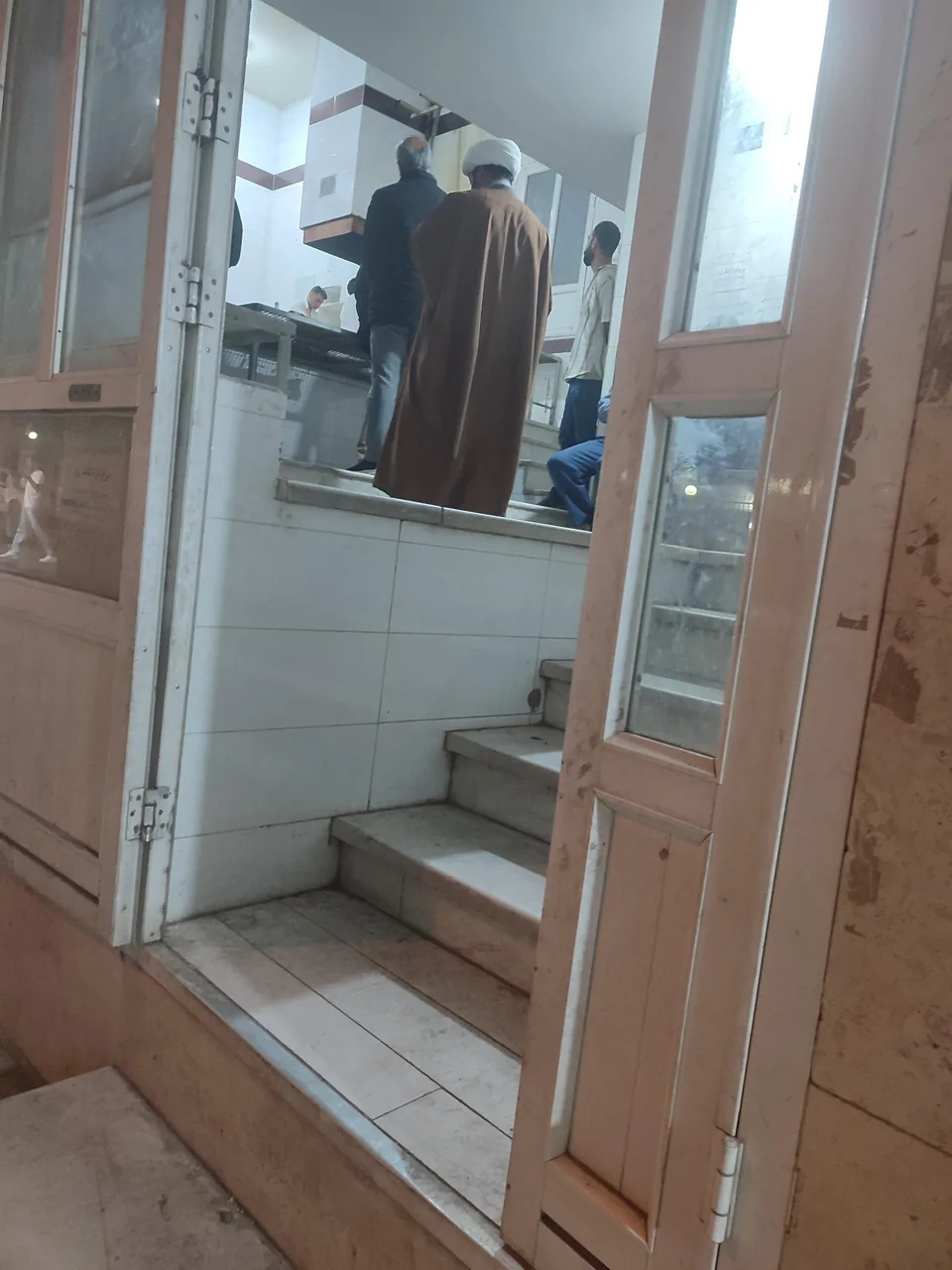 نانوایی سنگکی نیرومند - تصویر 3