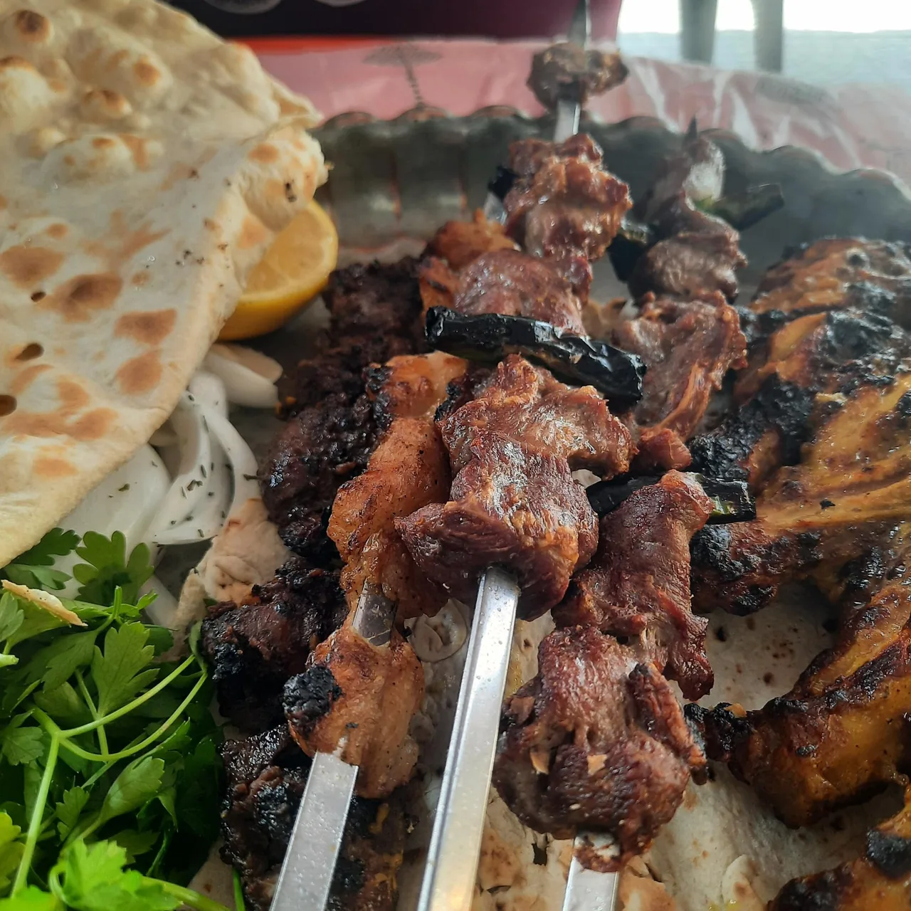 کبابی بستکی - تصویر 2