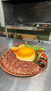 کبابی لرستانی