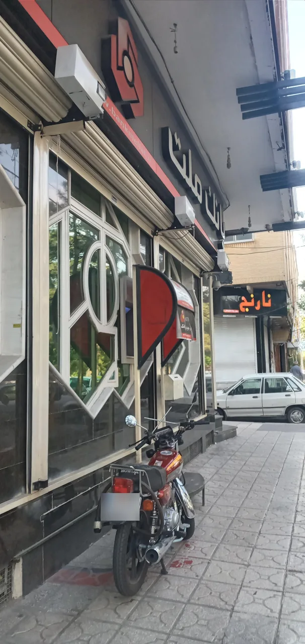 نان داغ و کباب داغ نارنج - تصویر 3