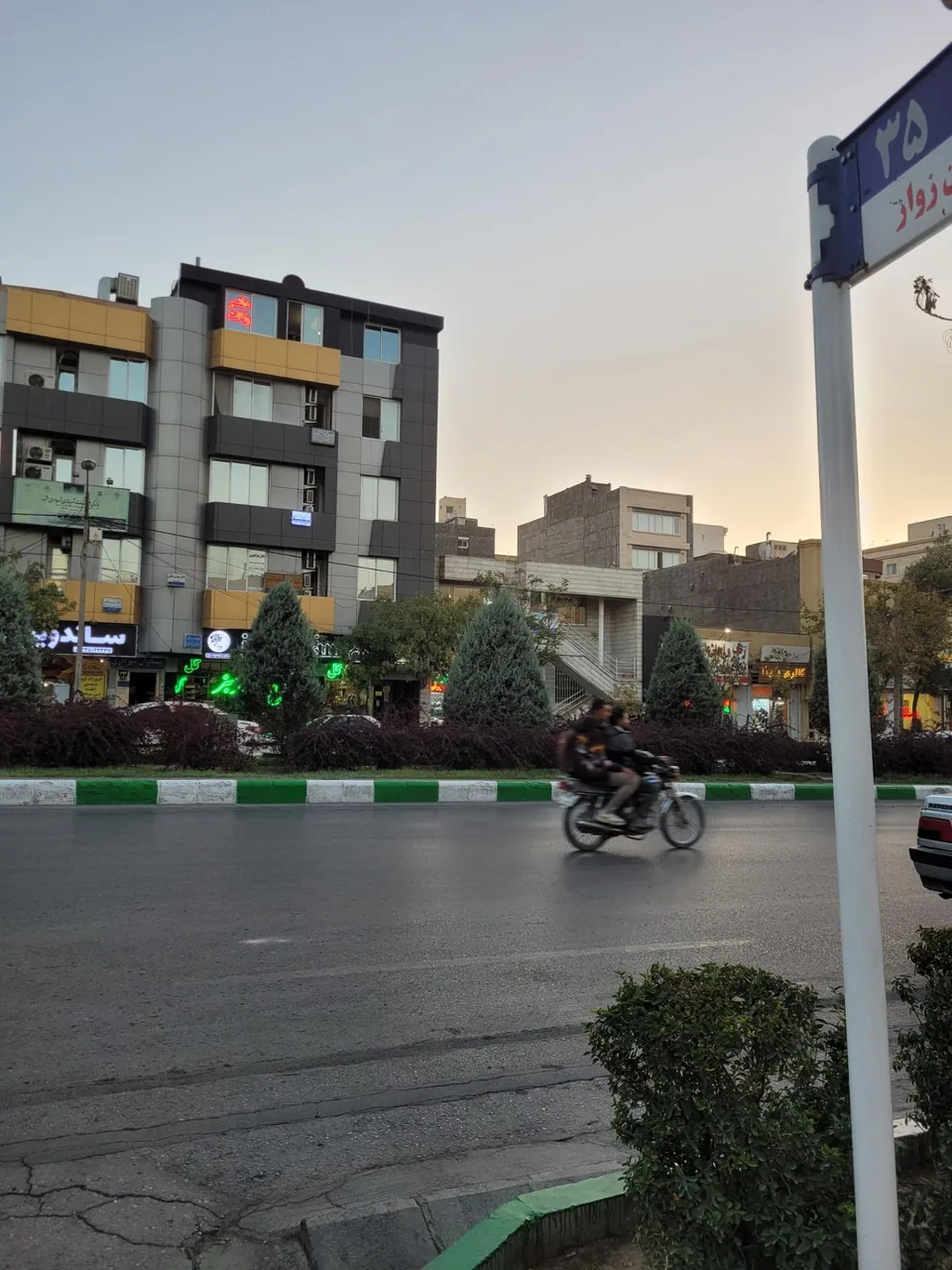 دفتر وکالت محسن موقر داودلی - تصویر 2