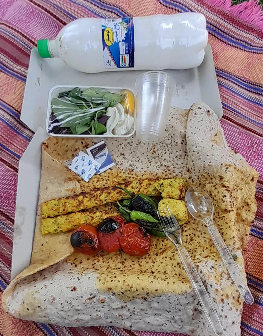 کوبیده مرغ ذغالی حاج محمد جعفر - تصویر 4