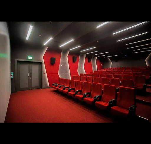 پردیس سینمایی لاله پارک - سینما در تبریز