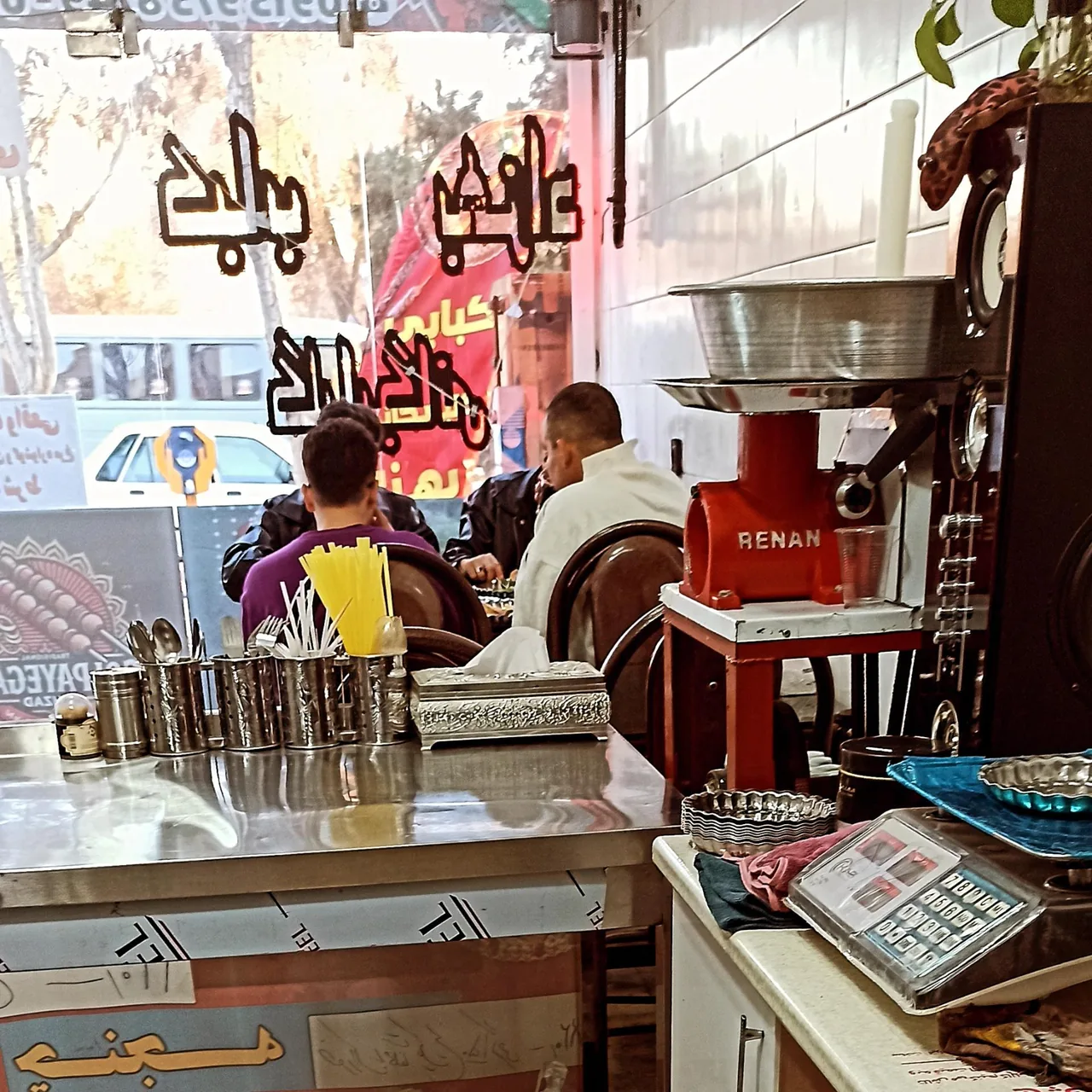 کبابی گلپایگانی بهزاد - تصویر 2